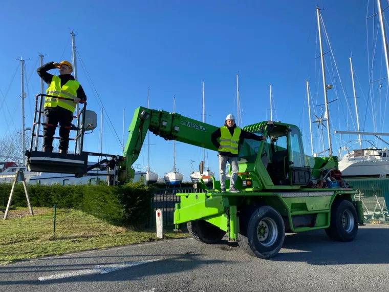 merlo -  - Ascenseur à bateaux